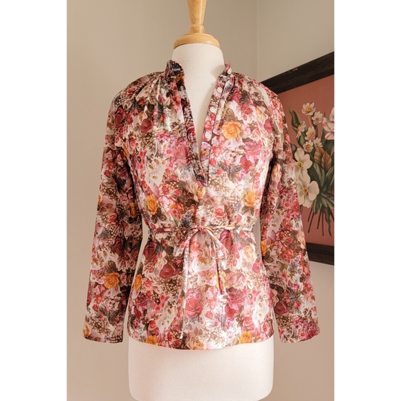 70s Floral Long Sleeve Tie Neck or Waist 1970s Feminine Bohemian Vintage Blouse - Picture 4 of 16